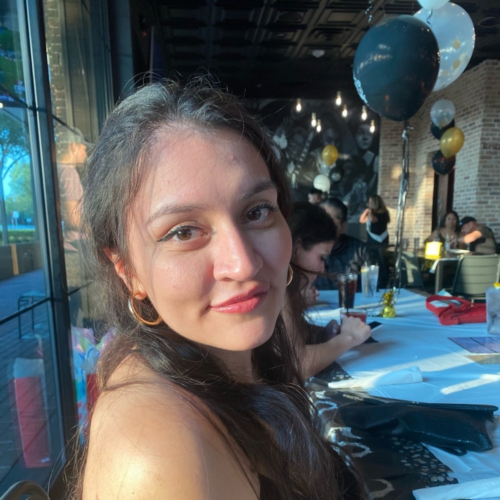 Meet your Posher, Marissa